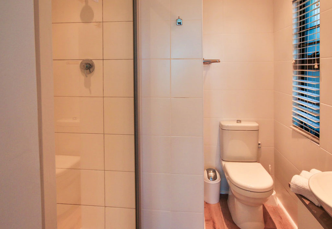 EnSuite bathroom(shower)