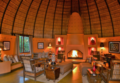 Hoyo Hoyo Safari Lodge
