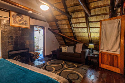 Ingwe Cabin