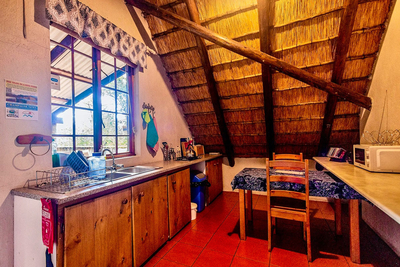 Ingwe Cabin