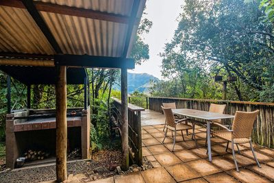 Ingwe Cabin