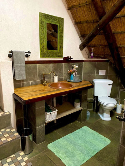 Ingwe Cabin