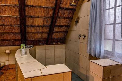 Inyoka Cabin