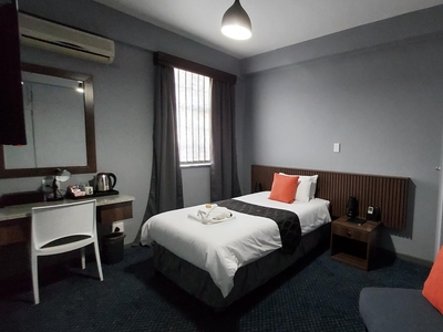Luxury Room Single
