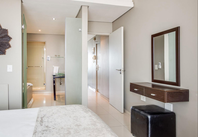 One Bedroom Apartment