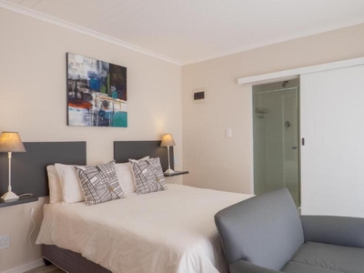 Comfort Queen - Hummingbird