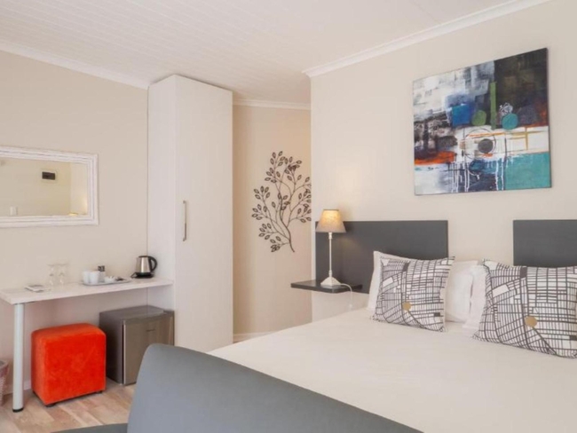 Comfort Queen - Hummingbird