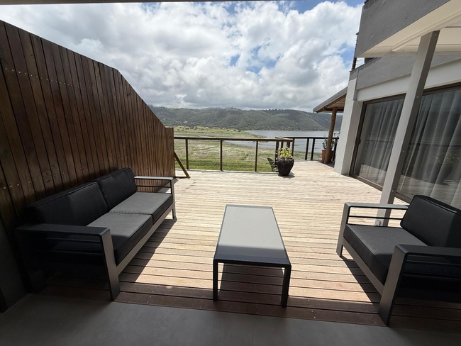 Comfort Suite - Swallow