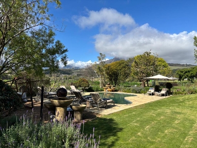 In the Vine Country Manor & Spa
