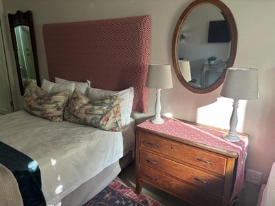 Rhubarb Courtyard Room