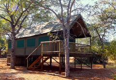 Iphofolo Lodge