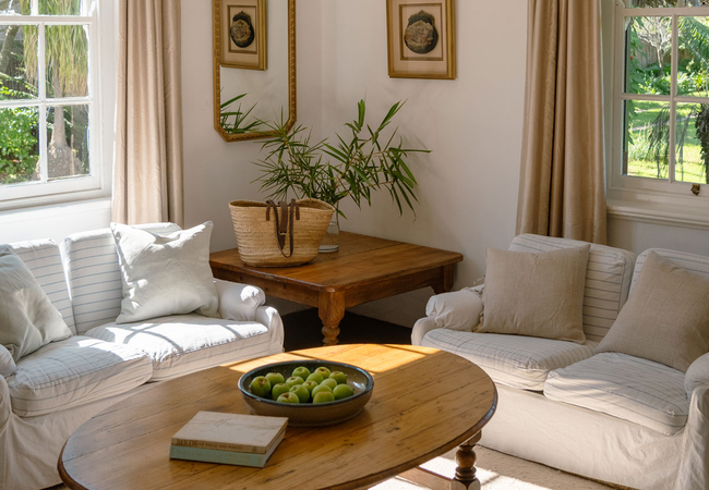 Issey118 Heritage Cottage