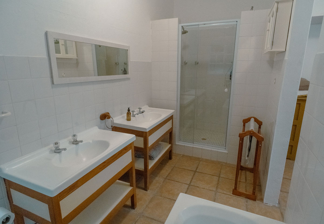 Issey118 Heritage Cottage