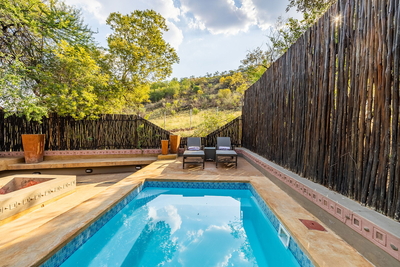 Luxury Suite with Pool