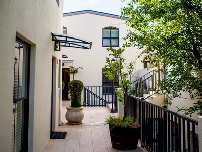 Apartment 5 at The Ivy