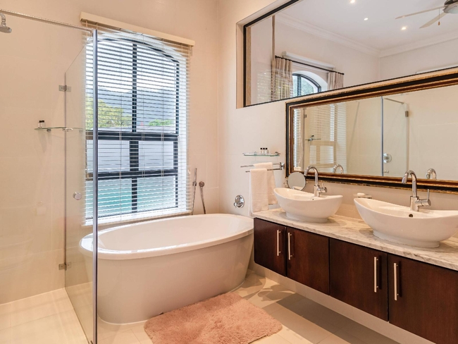 Penthouse Apartment 1