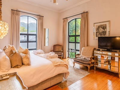 Penthouse Apartment 1