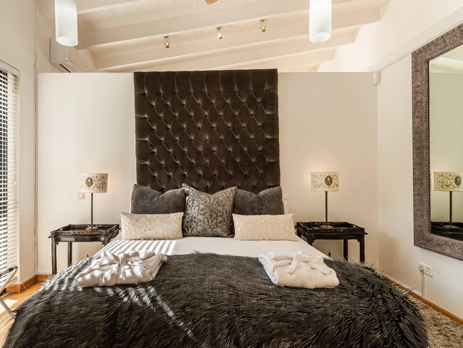 Superior Apartment 4