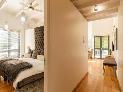 Superior Apartment 4