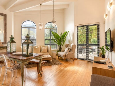 Superior Apartment 4