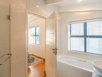 Superior Apartment 6