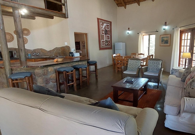 Duiker Cottage 2 bedroom 4 sleeper