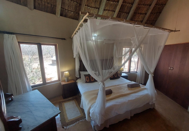 Duiker Cottage 2 bedroom 4 sleeper