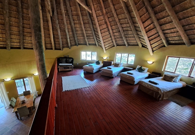 Giraffe Cottage 4 bedroom 10 sleeper