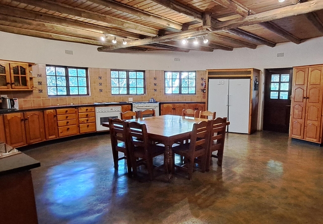 Izintaba Lodge 6 bedroom 15 sleeper