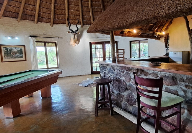 Izintaba Lodge 6 bedroom 15 sleeper