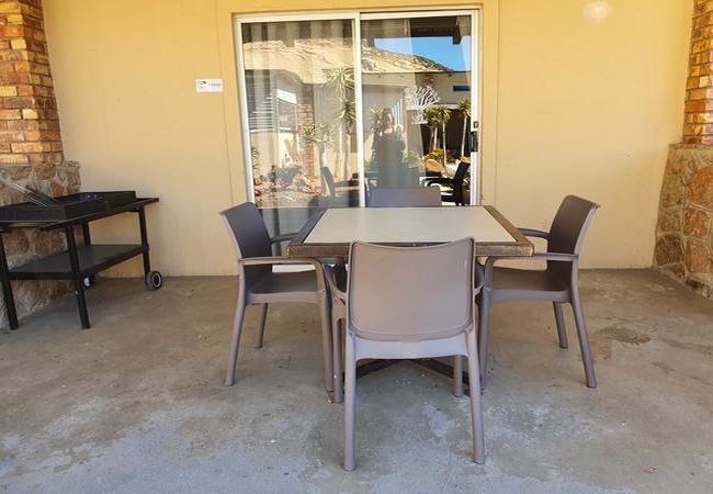 Deluxe 3-Sleeper Family Room