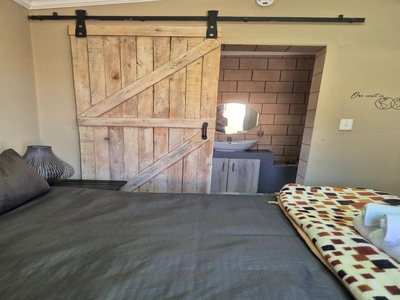 Namaqua Double Self-catering (Bath)