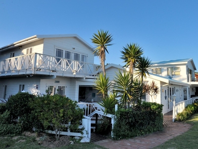 Brenton Beach House