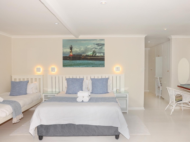Superior Room Lower Deck