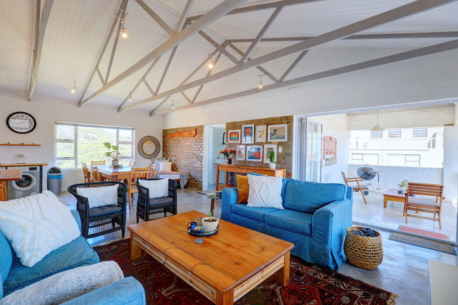 Jolie's Beach Apartment