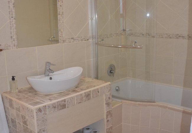 Kabeljou @ Oyster Kaya