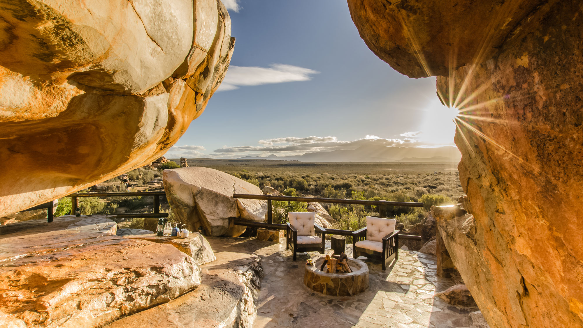 This South African cave hotel in a mountain with 6,000-yr-old art pieces is one of a kind [Photos]