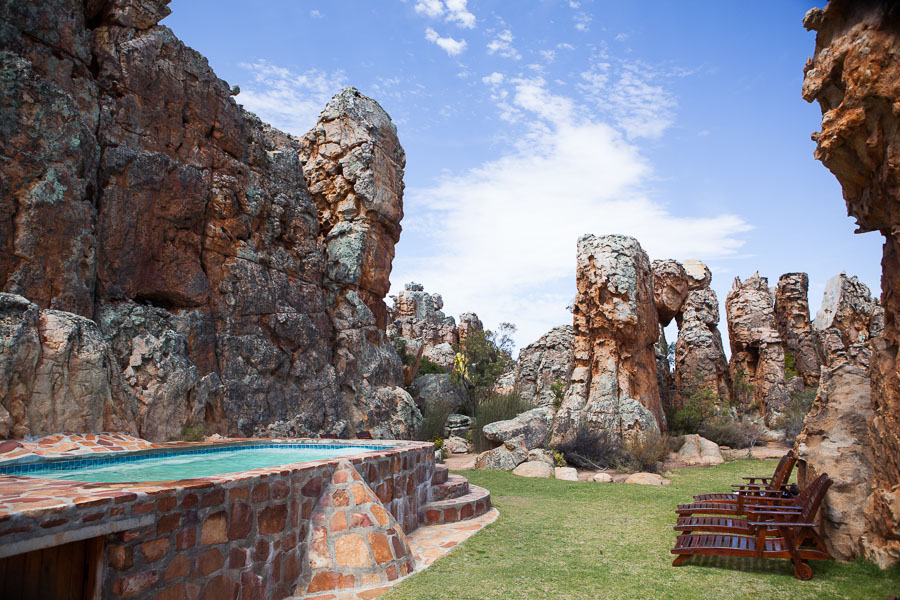 This South African cave hotel in a mountain with 6,000-yr-old art pieces is one of a kind [Photos]