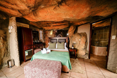 Premium Cave Suite