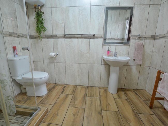 Unit 6 - 2 Person Studio Apartment