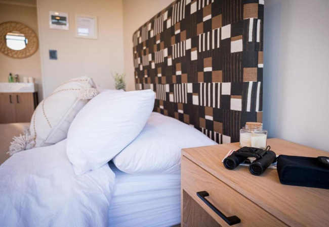 Cabin with Queen Bed