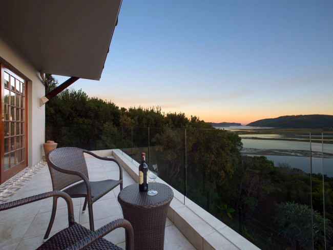 Luxury Lagoon Facing Executive Suites