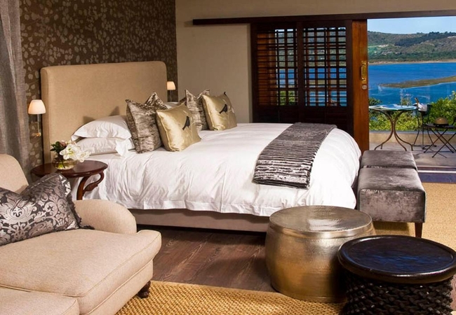 Executive Lagoon Facing Suite - Paradise