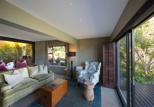 Executive Lagoon Facing Suite - Forest Suite
