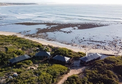 Khoekhoen Beach Lodge