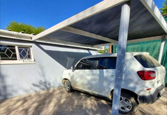 Karoo Nest shade parking