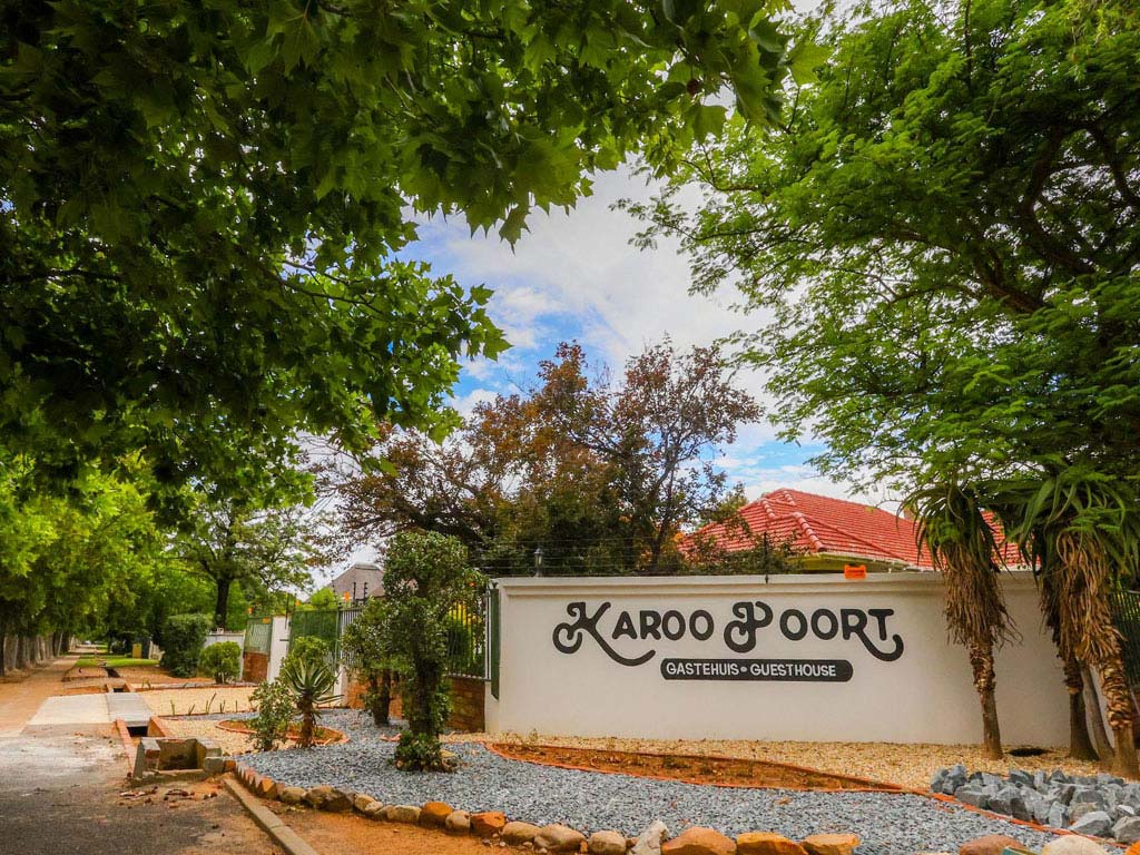 Karoo Poort Guesthouse