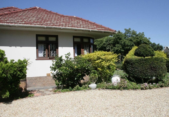 Karoo Poort Guesthouse