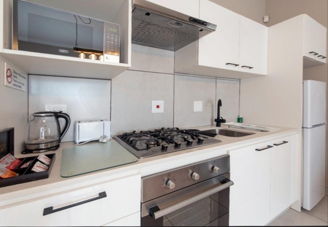 Classic King Apartment