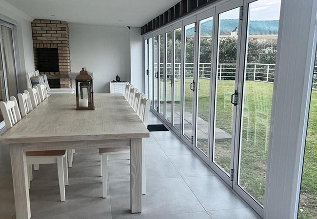 Large Luxurious Family Apartment